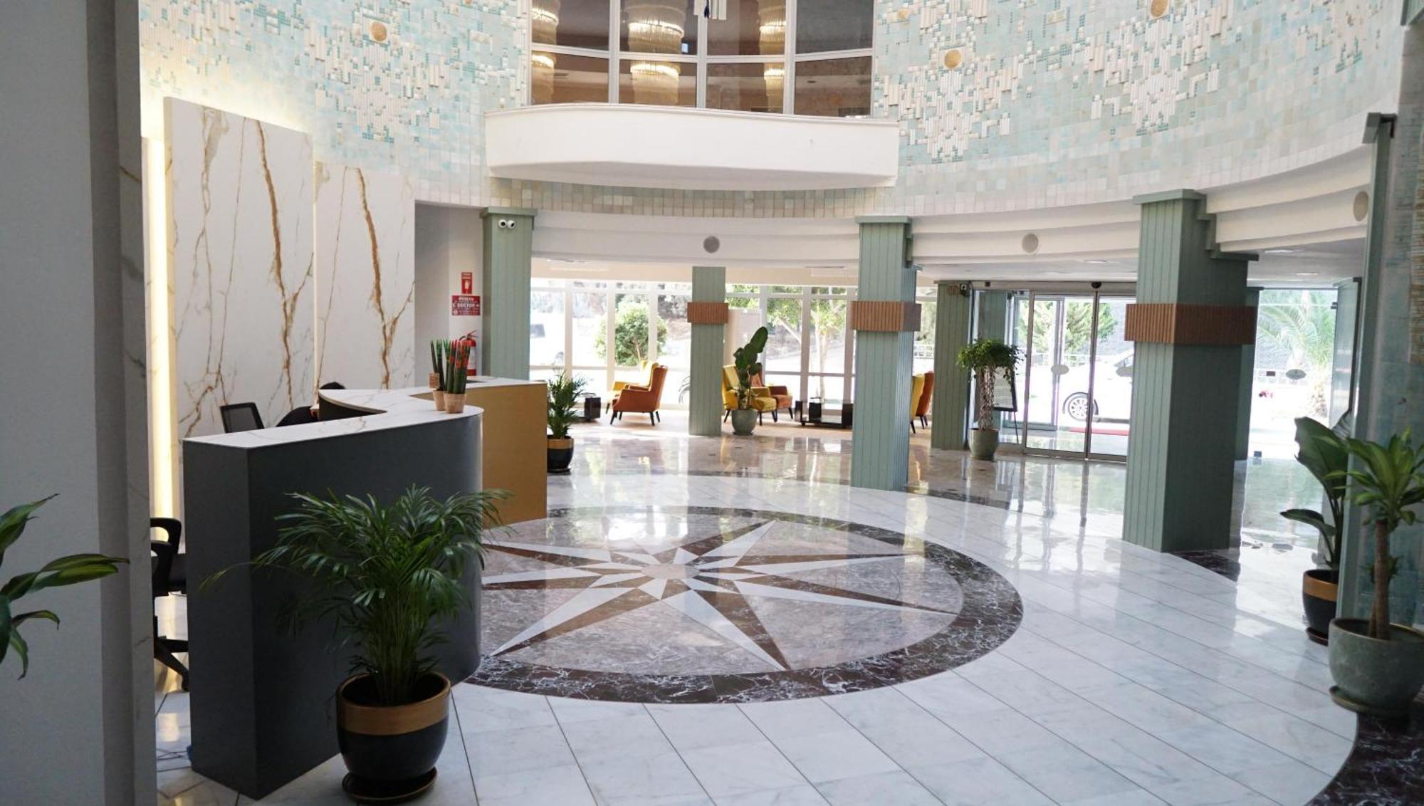 Ada Newday Resort Hotel Kusadası Exteriör bild